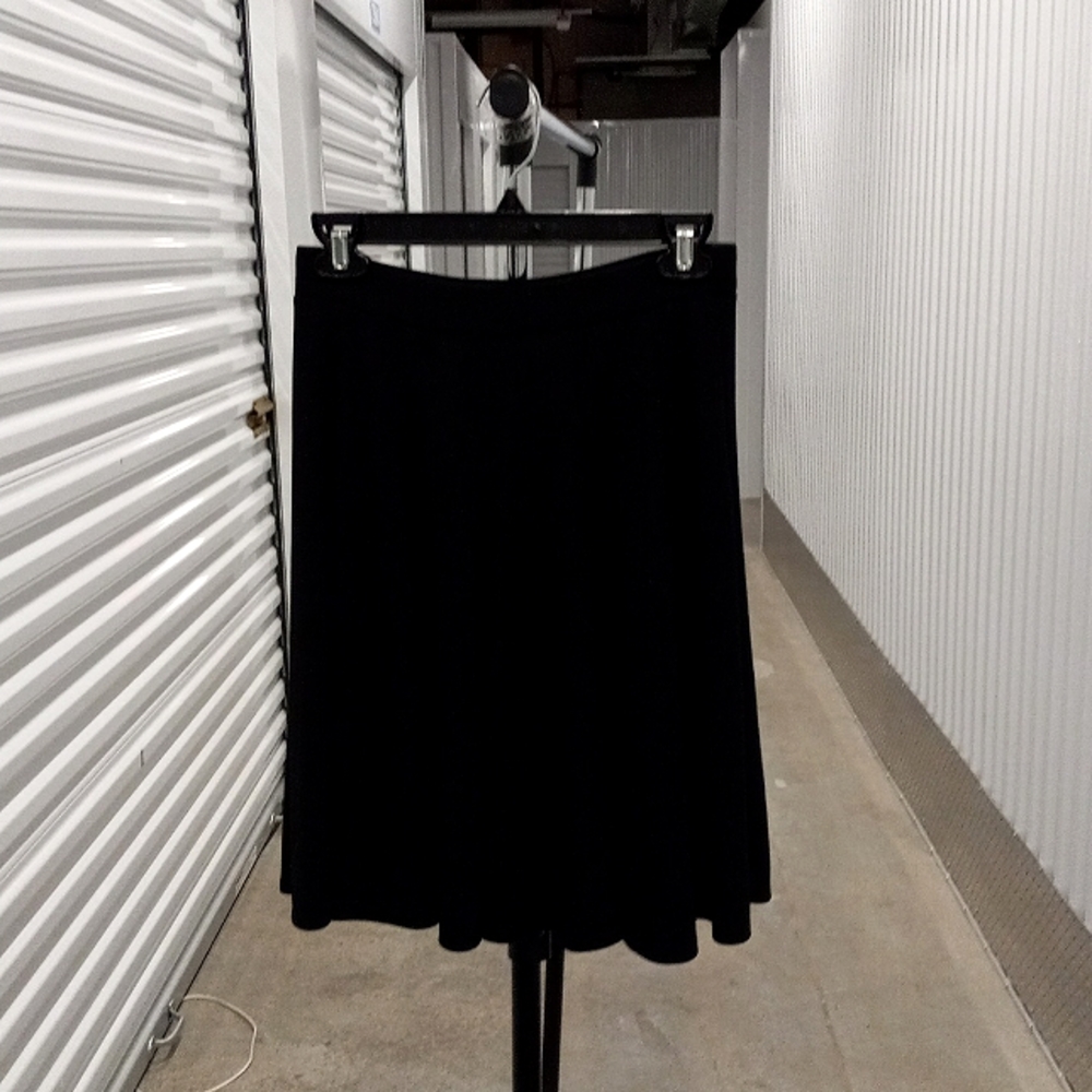 INC skirt